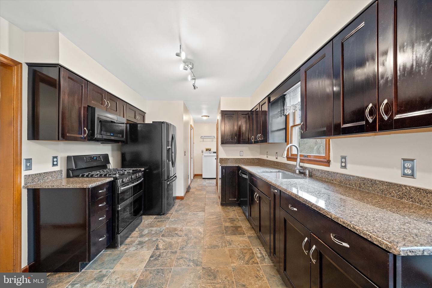 DEKT2035078-803660464540-2025-06-15-19-16-47 135 W Cook Ave | Smyrna, DE Real Estate For Sale | MLS# Dekt2035078  - Jack Lingo REALTOR
