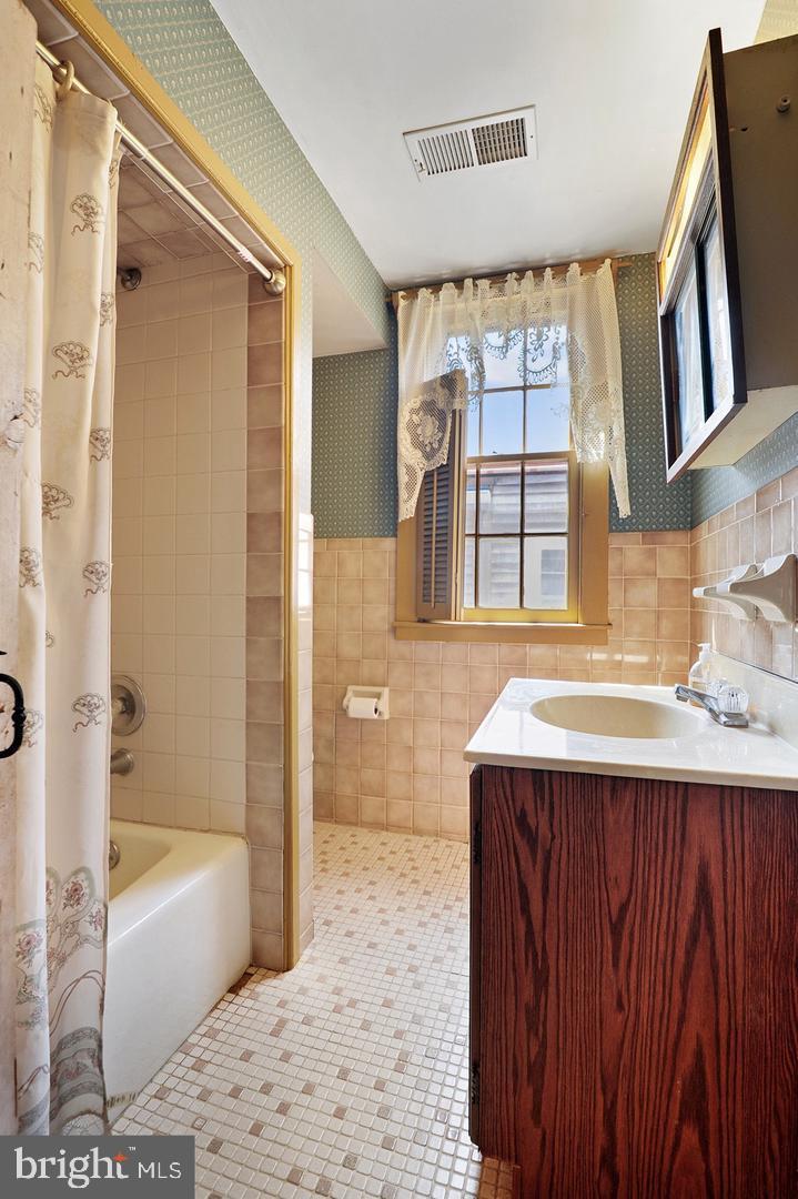 DEKT2037628-803851932770-2025-05-15-13-59-32 17 S Main St | Camden, DE Real Estate For Sale | MLS# Dekt2037628  - Jack Lingo REALTOR