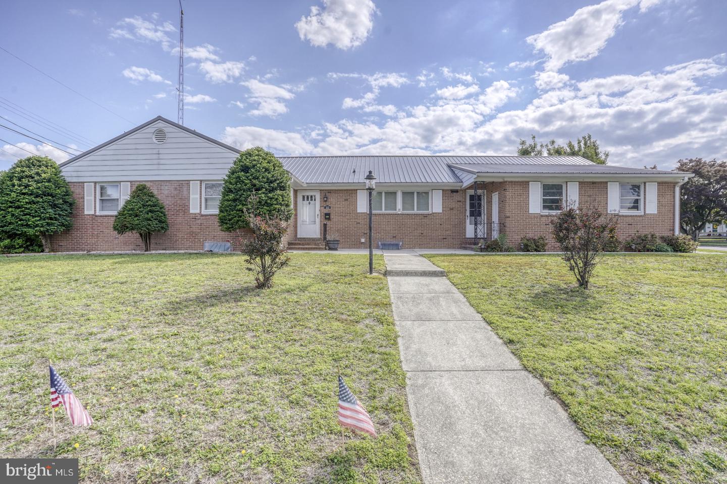 DEKT2037900-803880910510-2025-06-16-21-53-24 333 S School Ln | Smyrna, DE Real Estate For Sale | MLS# Dekt2037900  - Jack Lingo REALTOR