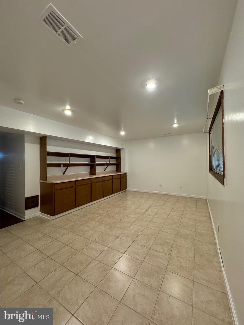 DEKT2038094-803929627744-2025-06-13-01-00-35 225 N New St | Dover, DE Real Estate For Sale | MLS# Dekt2038094  - Jack Lingo REALTOR