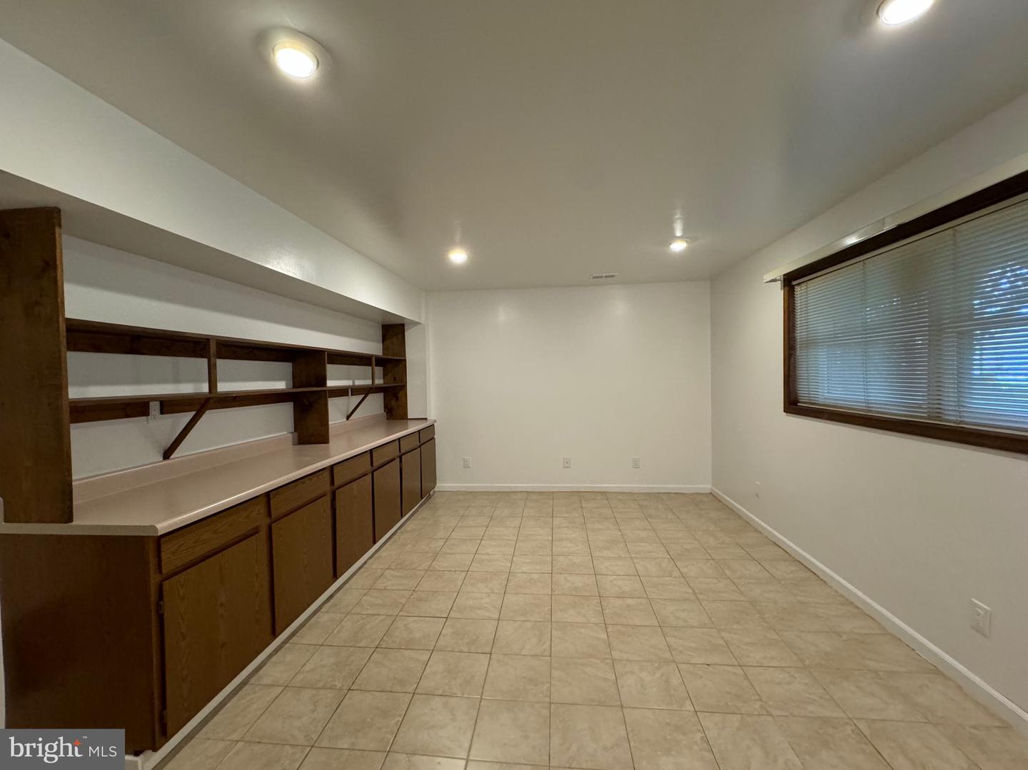 DEKT2038094-803929627762-2025-06-13-01-00-35 225 N New St | Dover, DE Real Estate For Sale | MLS# Dekt2038094  - Jack Lingo REALTOR