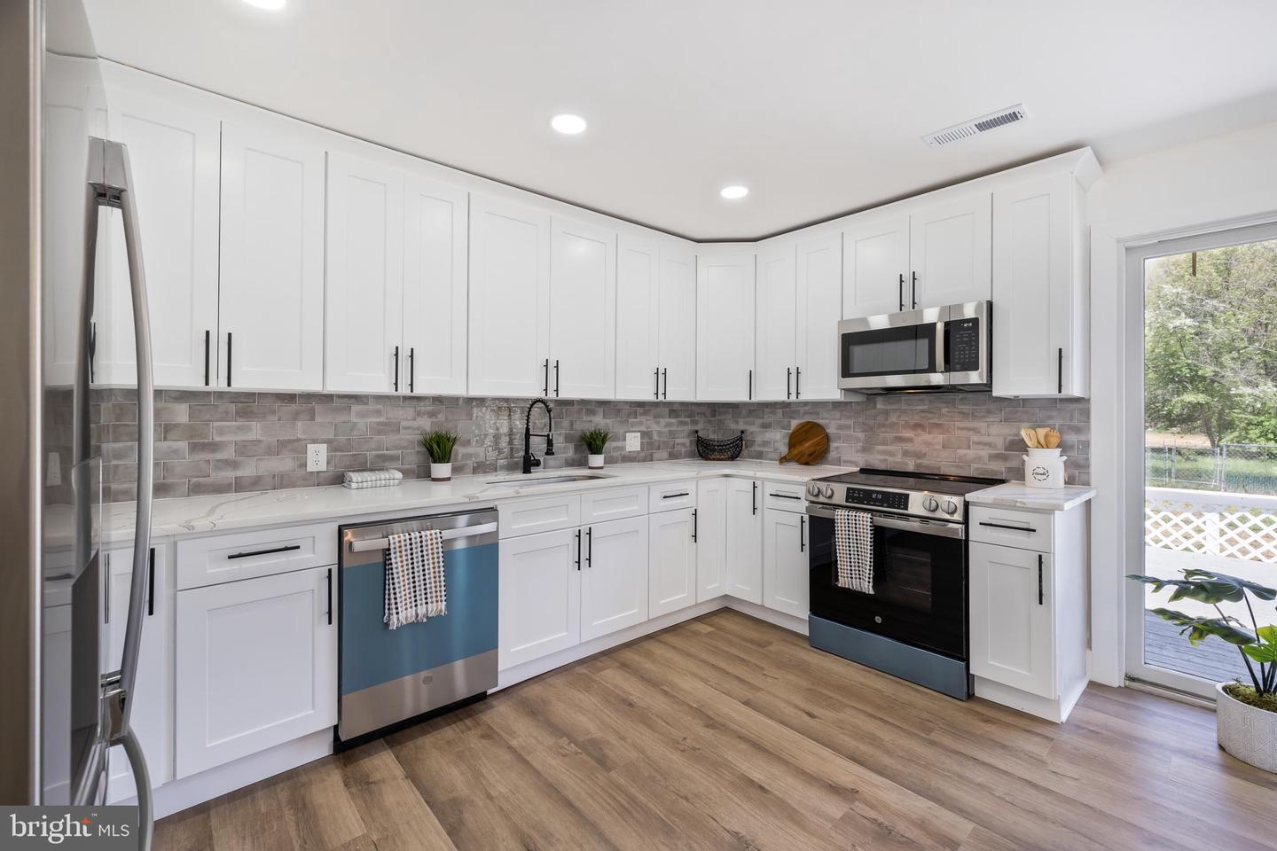 DEKT2038098-803901368812-2025-06-02-15-41-11 2475 W Denneys Rd | Dover, DE Real Estate For Sale | MLS# Dekt2038098  - Jack Lingo REALTOR