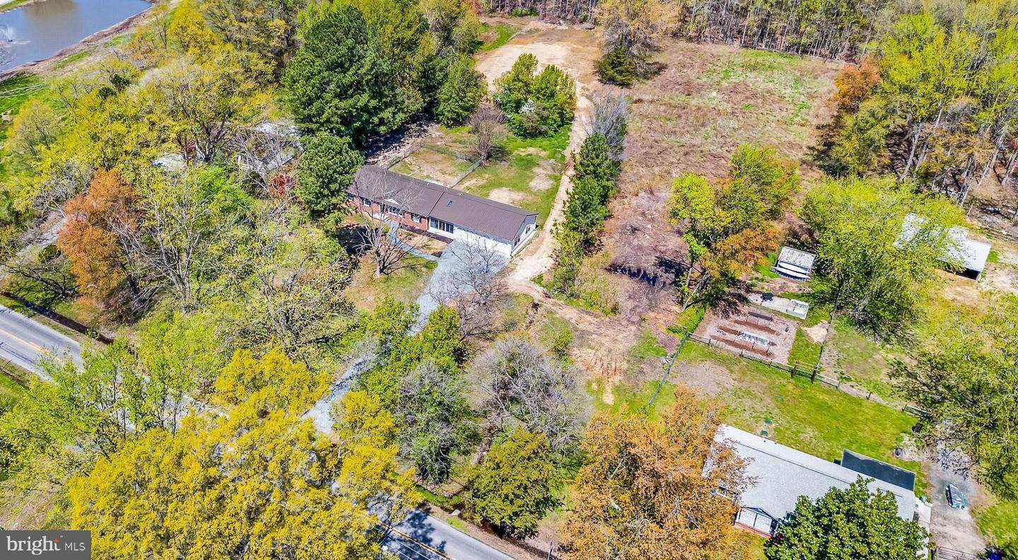 2475 W DENNEYS RD, DOVER, DE - Jack Lingo Realtor