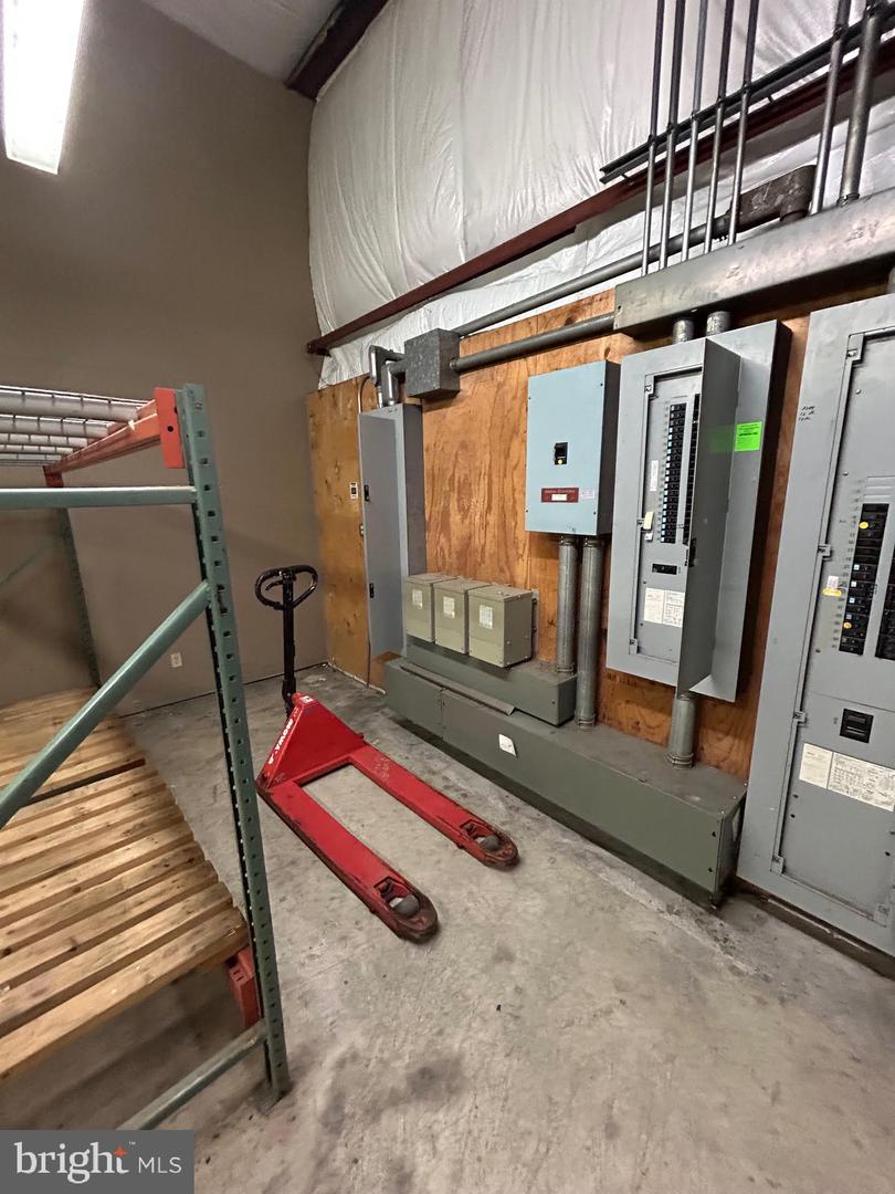 DEKT2038530-803940470806-2025-06-16-14-52-16 200 N Bassett St | Clayton, DE Real Estate For Sale | MLS# Dekt2038530  - Jack Lingo REALTOR