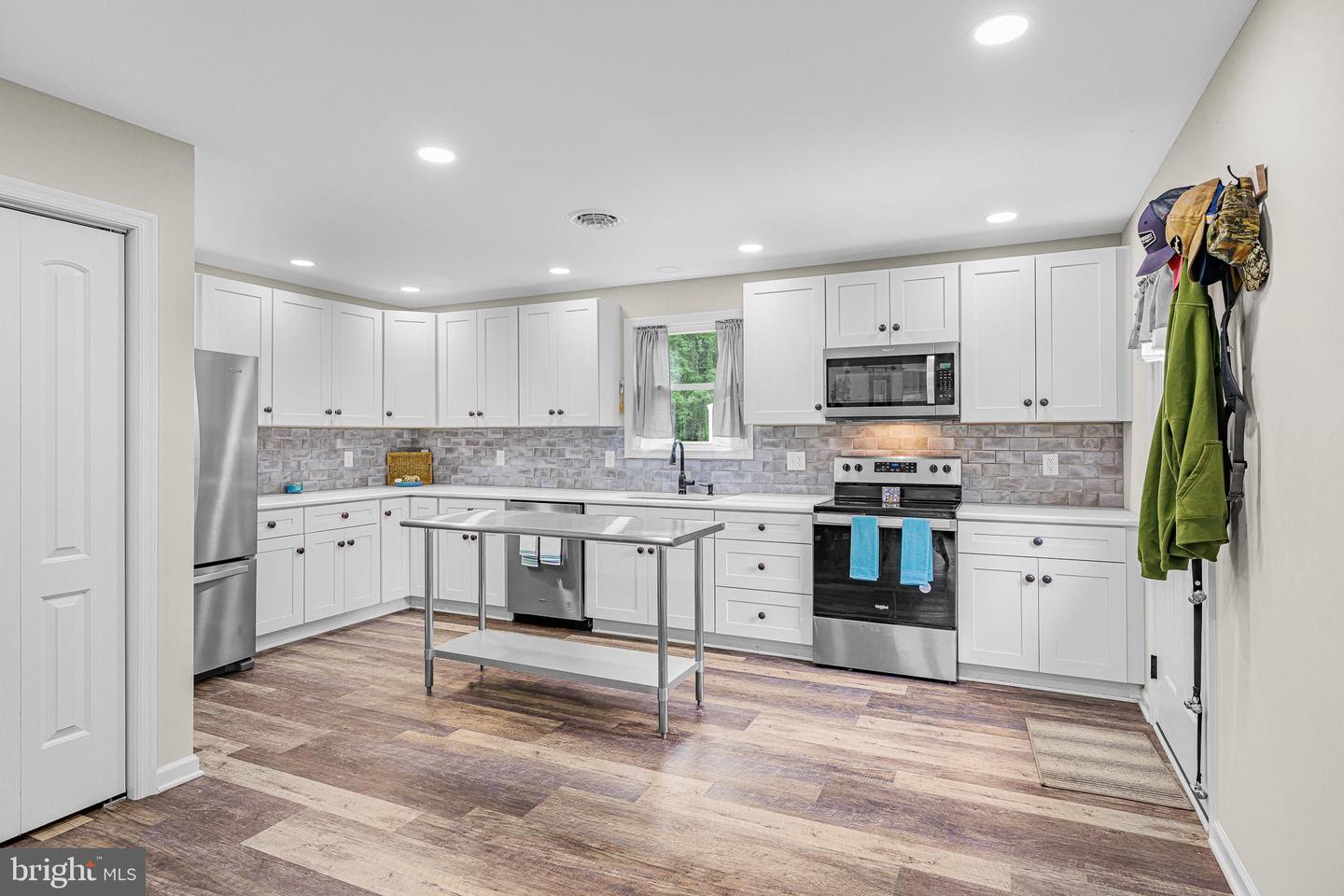 DEKT2038712-803956319902-2025-06-24-00-08-44 1786 Lion Hope Rd | Clayton, DE Real Estate For Sale | MLS# Dekt2038712  - Jack Lingo REALTOR