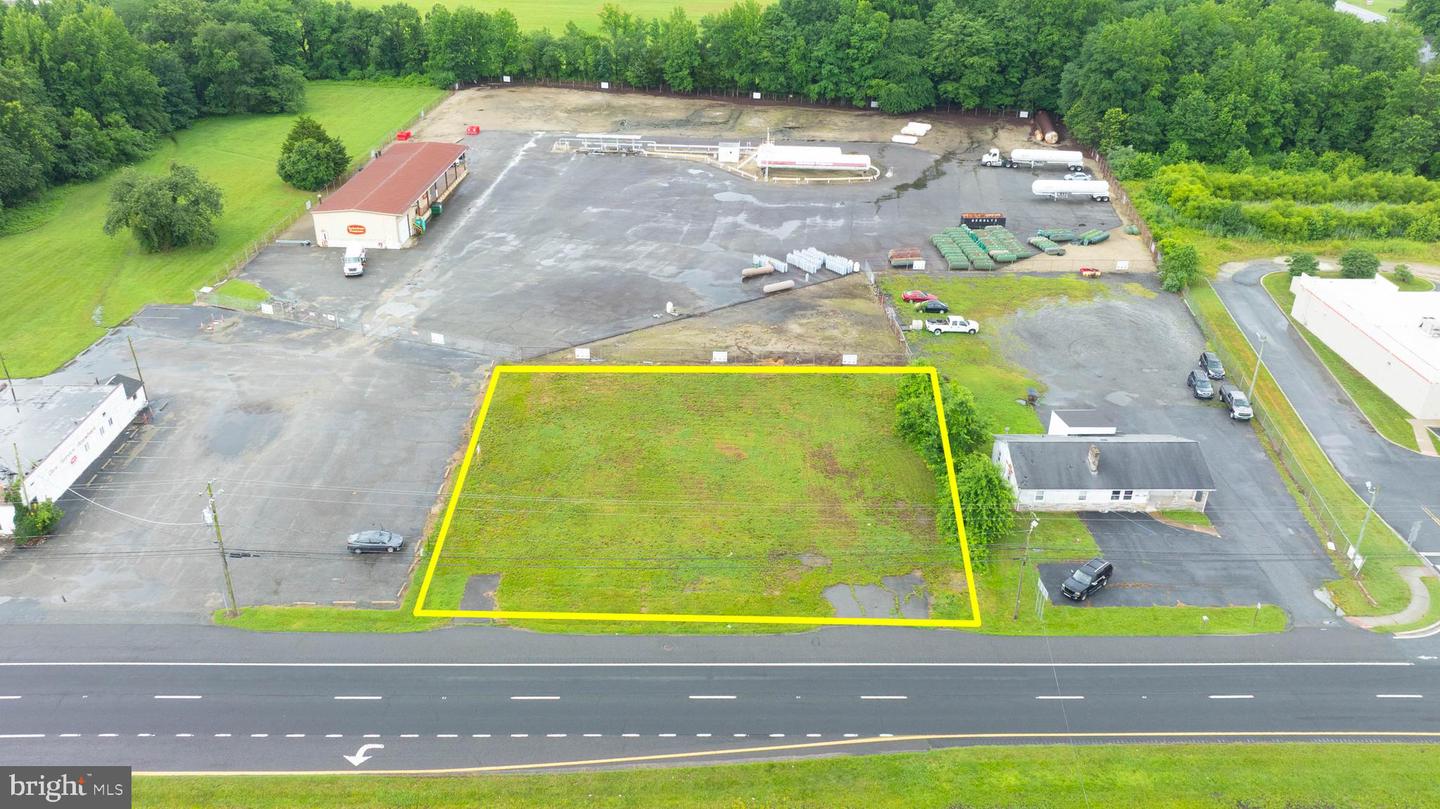 3957 N DUPONT HWY, DOVER, DE - Jack Lingo Realtor