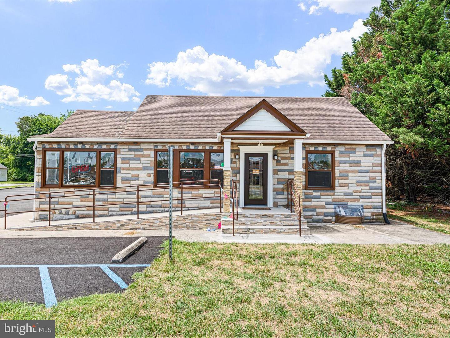 DEKT2039744-804046040840-2025-07-28-16-37-41 484 N Dupont Hwy | Dover, DE Real Estate For Sale | MLS# Dekt2039744  - Jack Lingo REALTOR