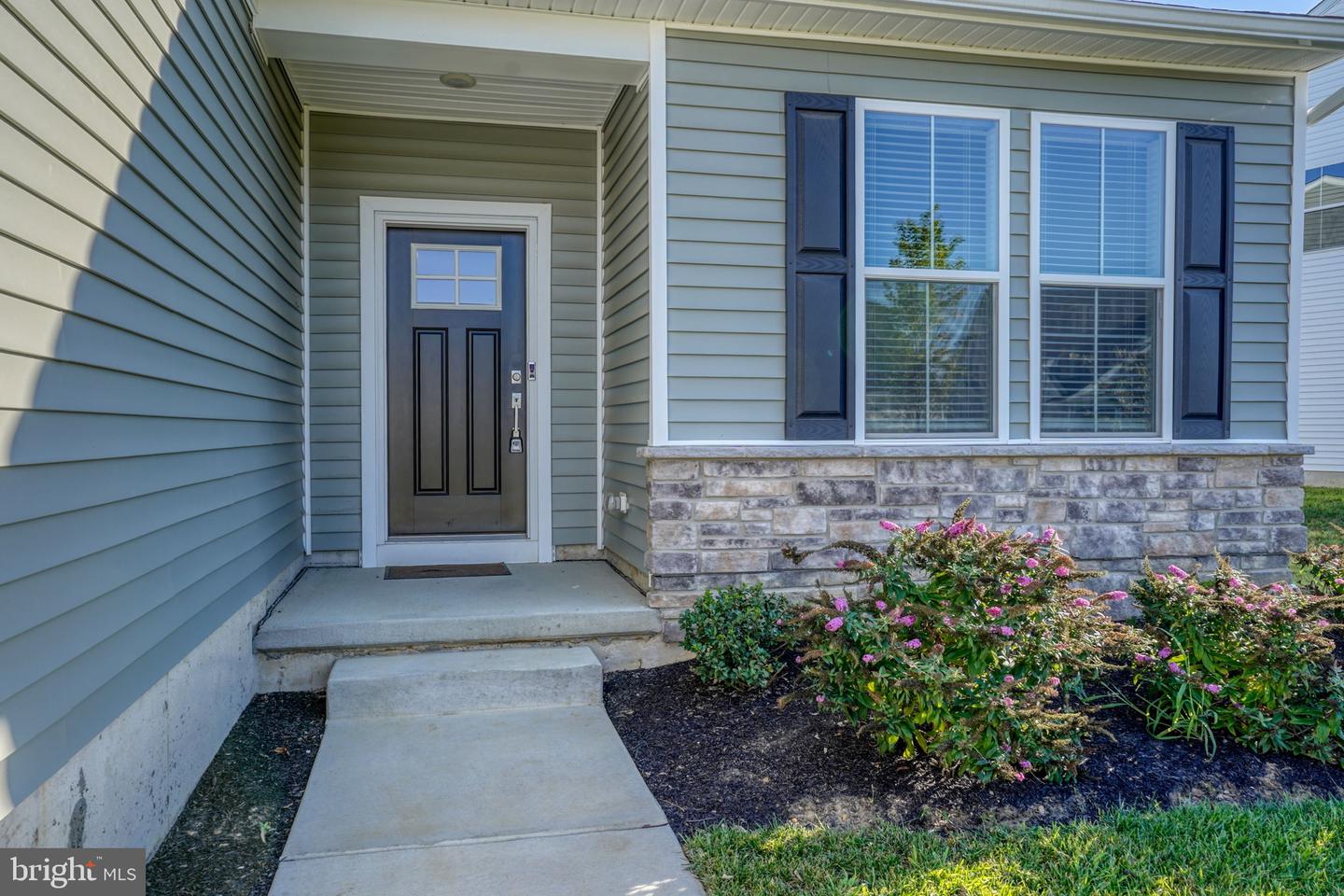 DEKT2040382-804119830014-2025-08-27-09-50-27 79 Virdin Dr | Smyrna, DE Real Estate For Sale | MLS# Dekt2040382  - Jack Lingo REALTOR
