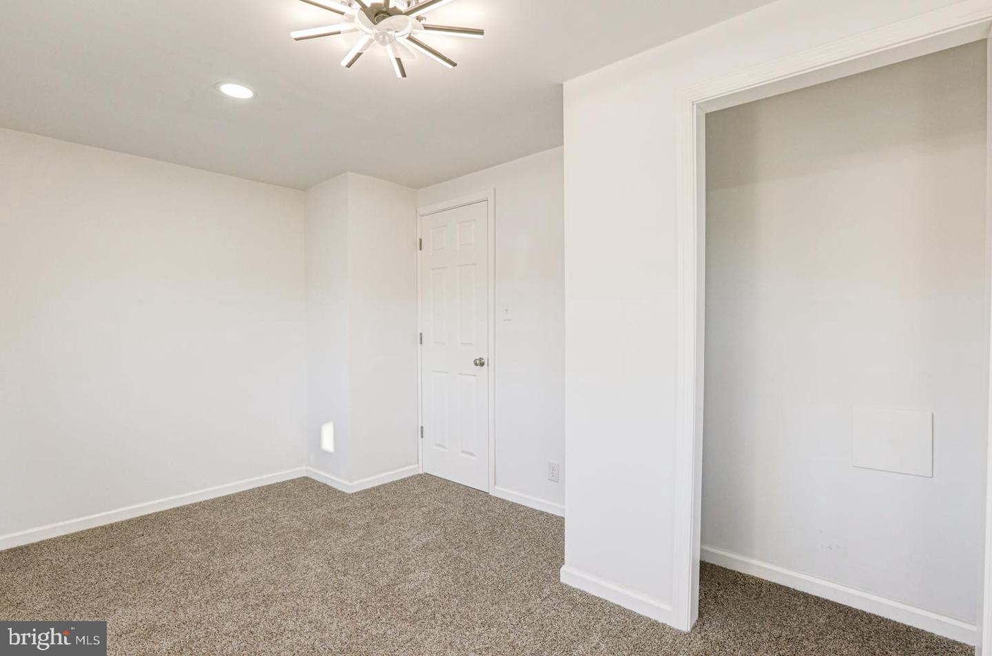 DEKT2040528-804122506458-2025-08-28-00-04-50 3 Clayton Dr | Clayton, DE Real Estate For Sale | MLS# Dekt2040528  - Jack Lingo REALTOR
