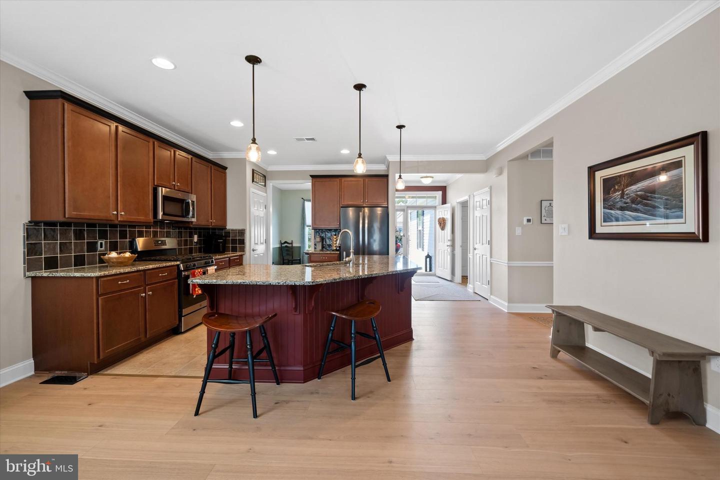 listing image