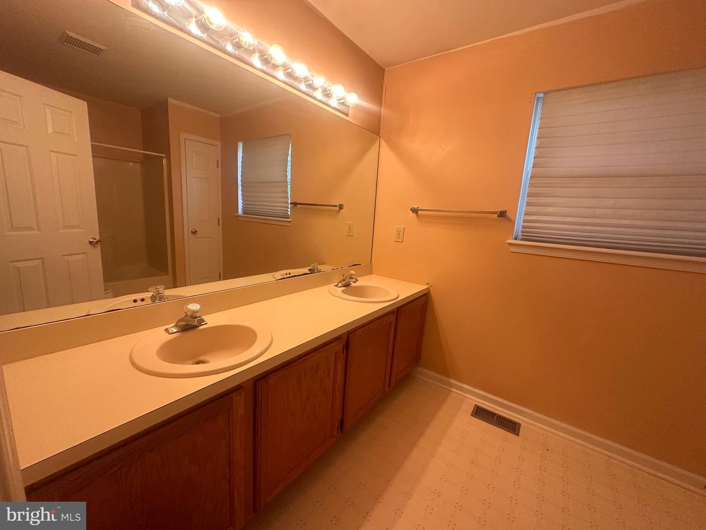 DEKT2041170-804188202160-2026-02-26-10-24-38 133 Red Oak Dr | Dover, DE Real Estate For Sale | MLS# Dekt2041170  - Jack Lingo REALTOR