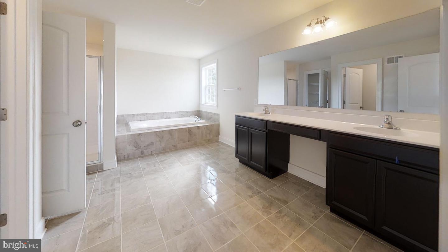 DEKT2041414-804201920560-2025-09-27-17-27-12 211 Laks Ct #gladwyn | Smyrna, DE Real Estate For Sale | MLS# Dekt2041414  - Jack Lingo REALTOR