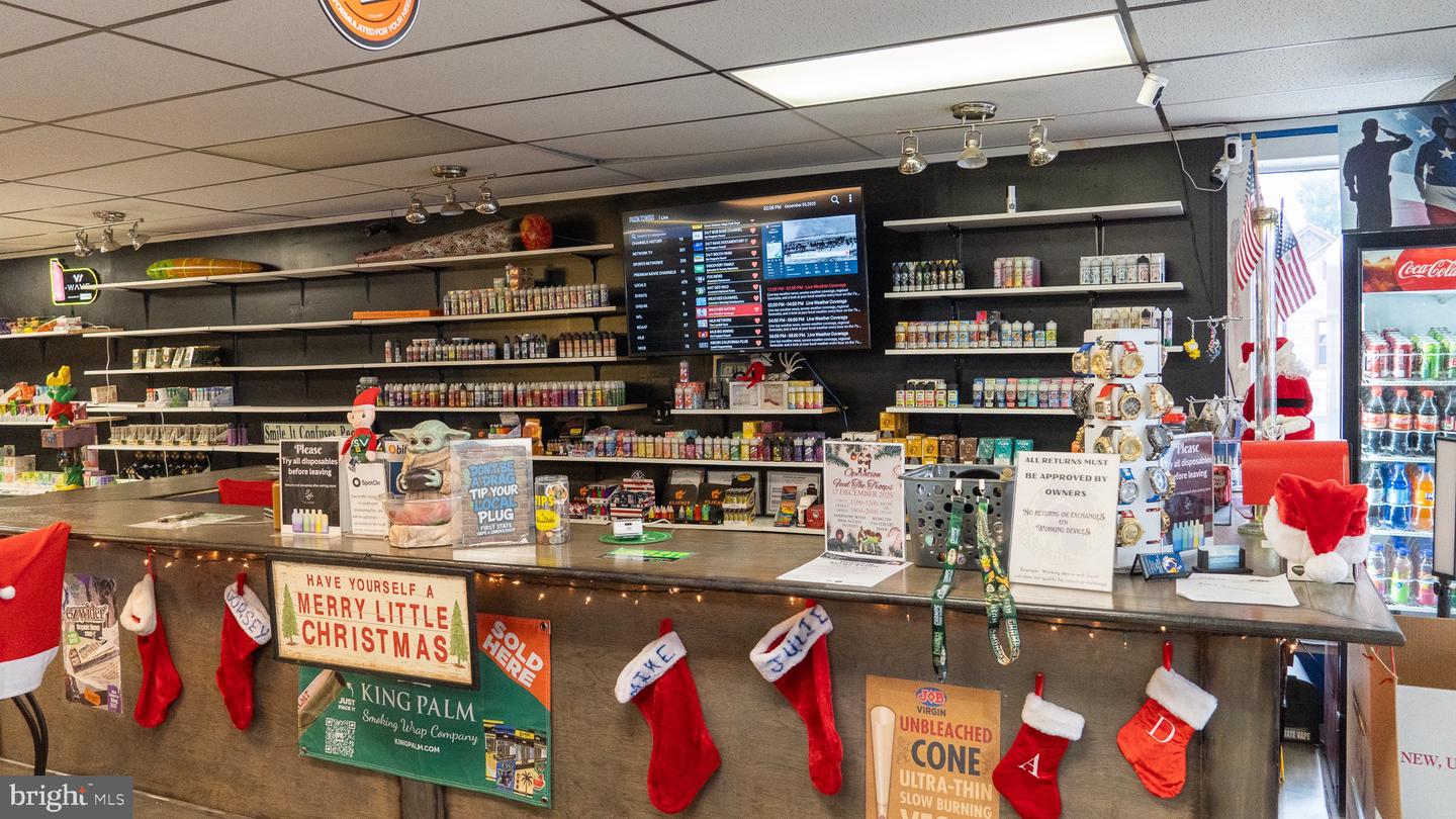 DEKT2042914-804348207676-2025-12-08-15-11-07 First State Vape Llc 470 N Dupont Hwy | Dover, DE Real Estate For Sale | MLS# Dekt2042914  - Jack Lingo REALTOR