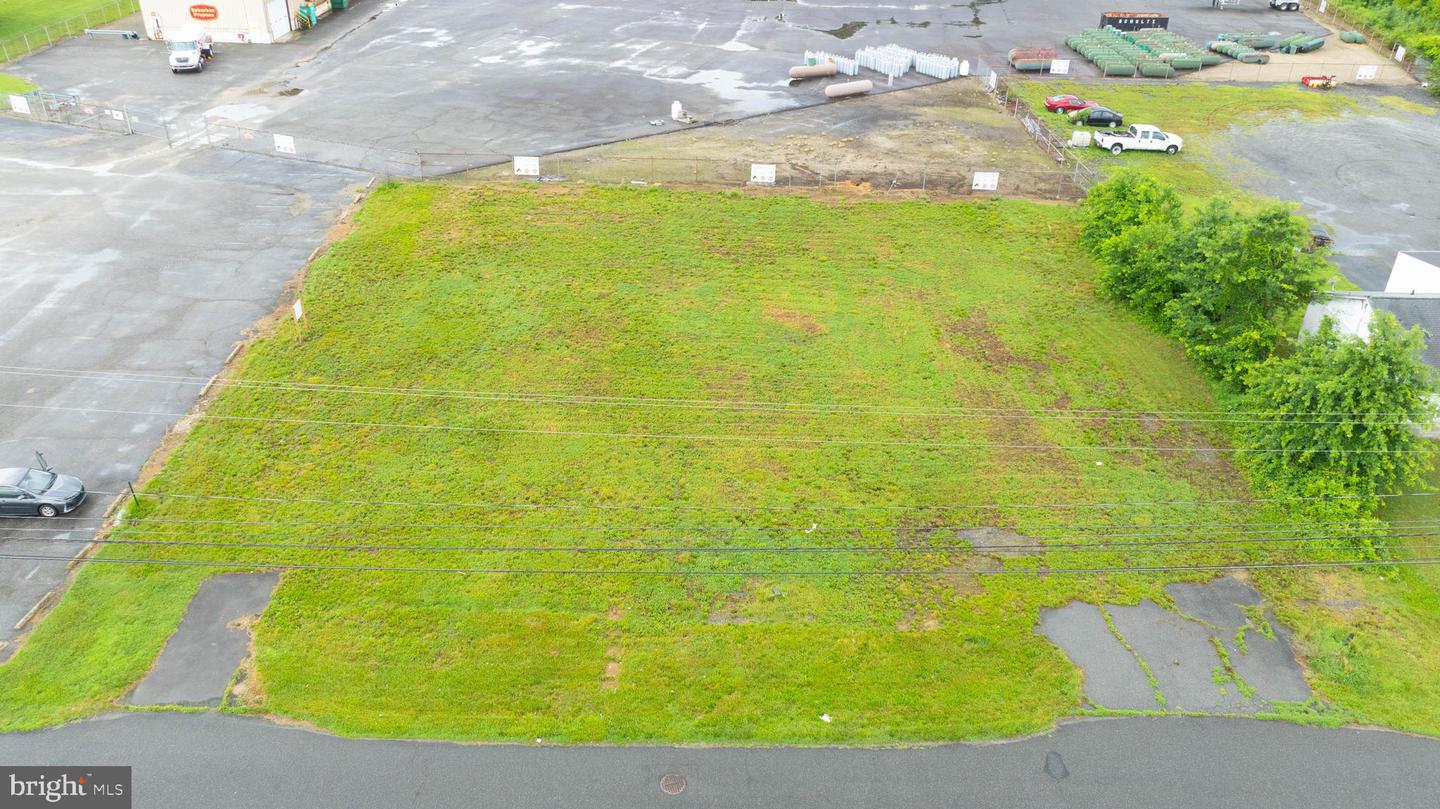 DEKT2043482-804411546736-2026-01-05-16-53-40 3957 N Dupont Hwy | Dover, DE Real Estate For Sale | MLS# Dekt2043482 - Jack Lingo REALTOR DEKT2043482-804411546736-2026-01-05-16-53-40 3957 N Dupont Hwy | Dover, DE Real Estate For Sale | MLS# Dekt2043482 - Jack Lingo REALTOR