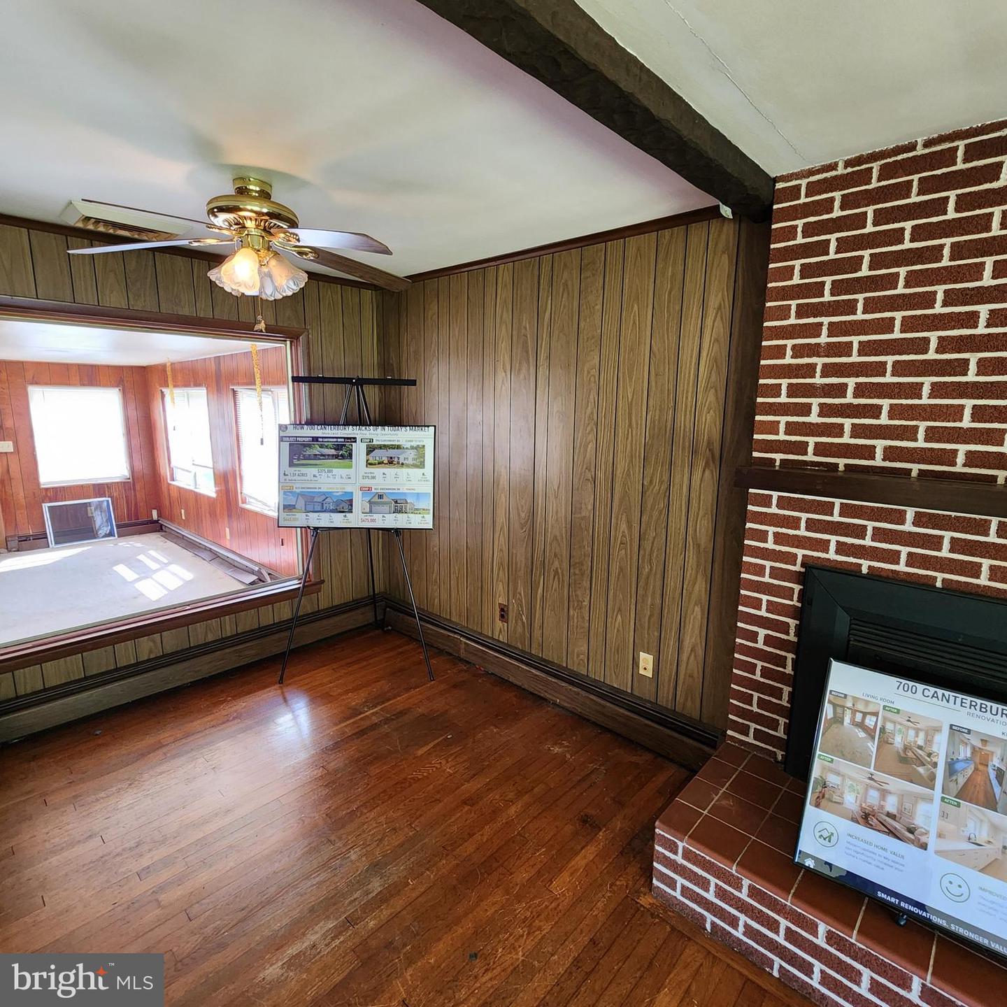 listing image