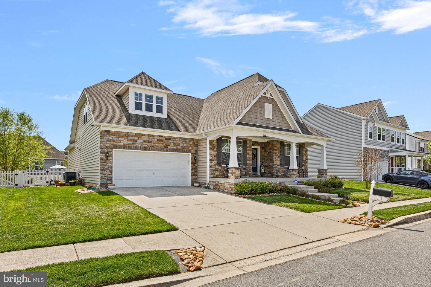 listing image