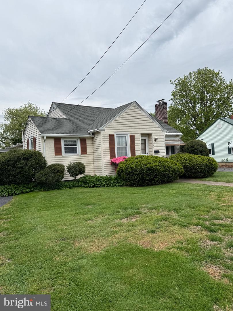 listing image
