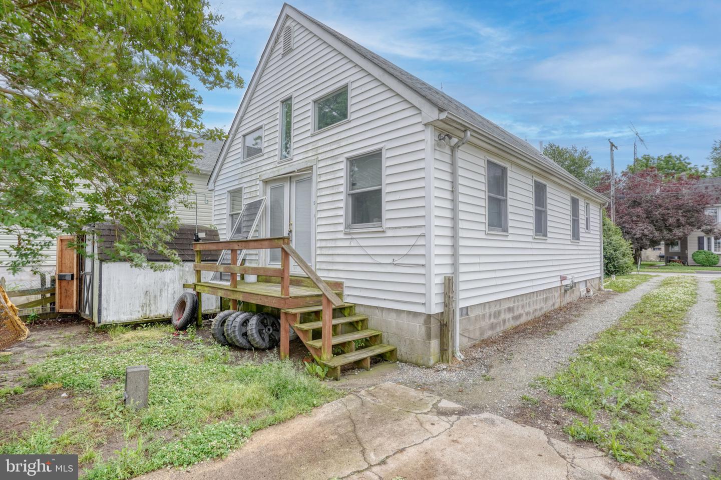 listing image
