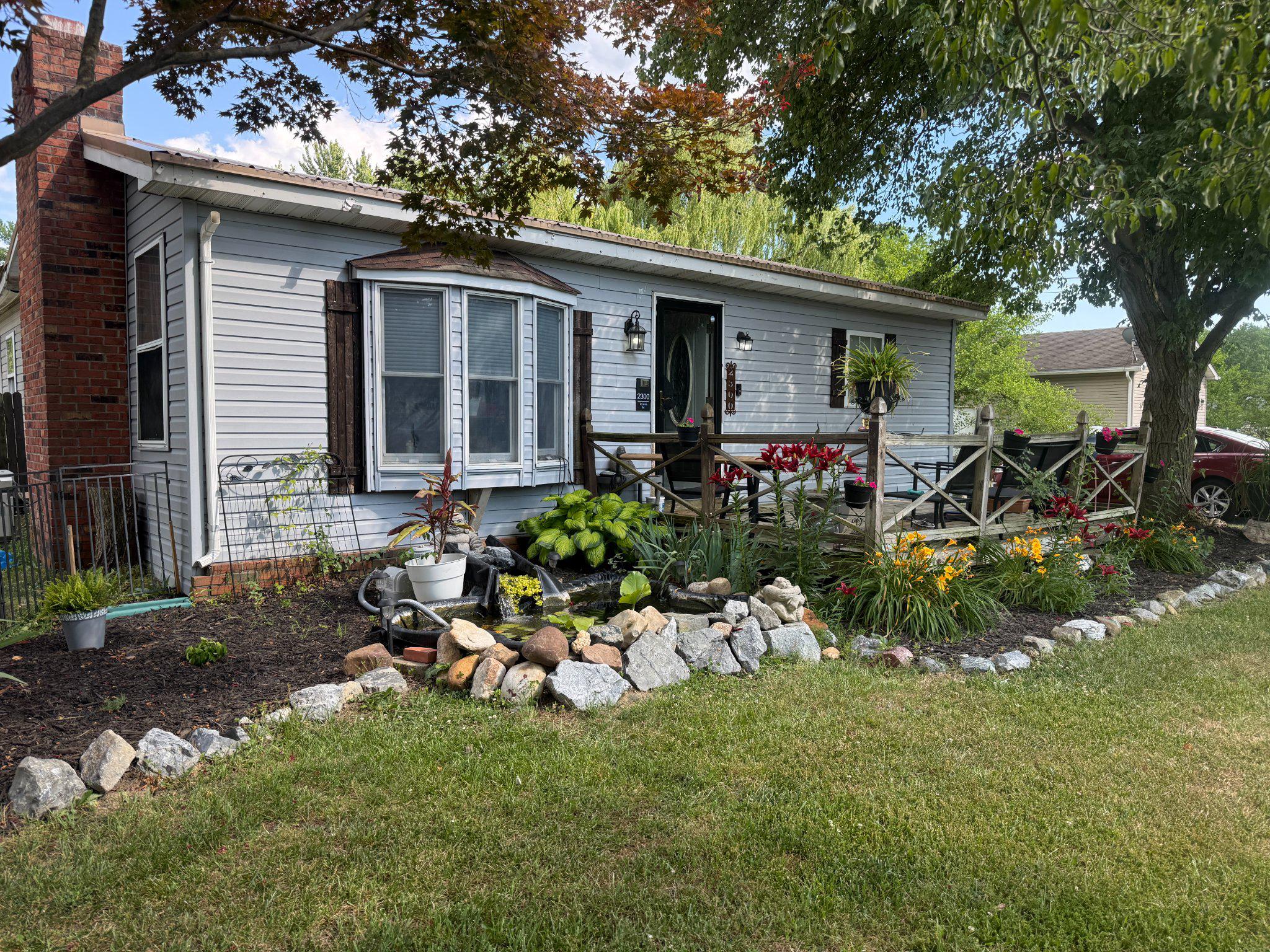 listing image