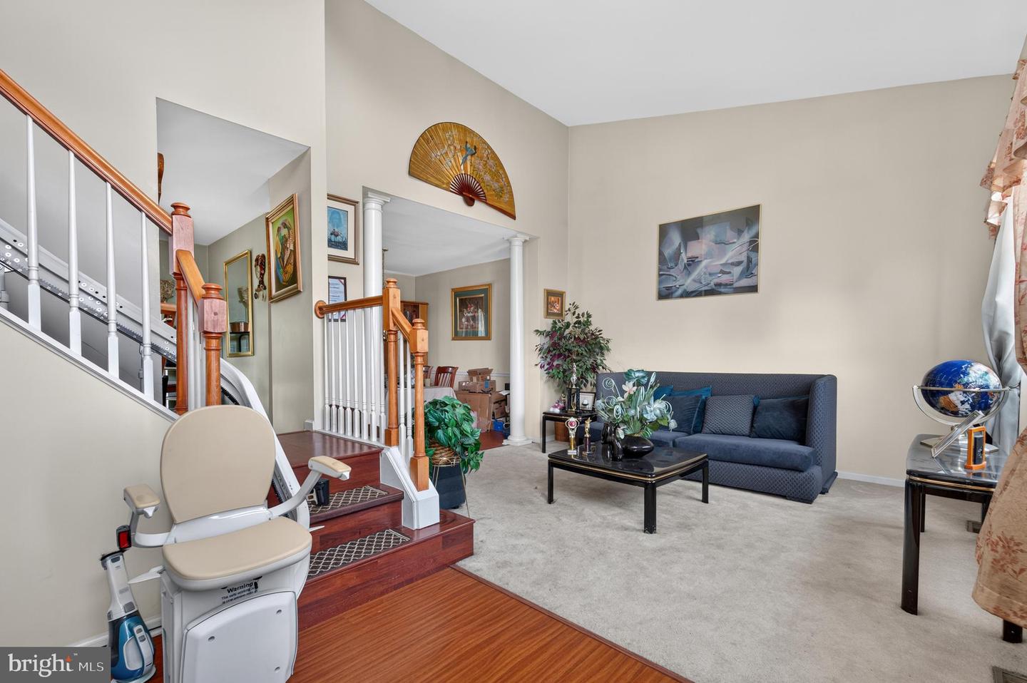 listing image