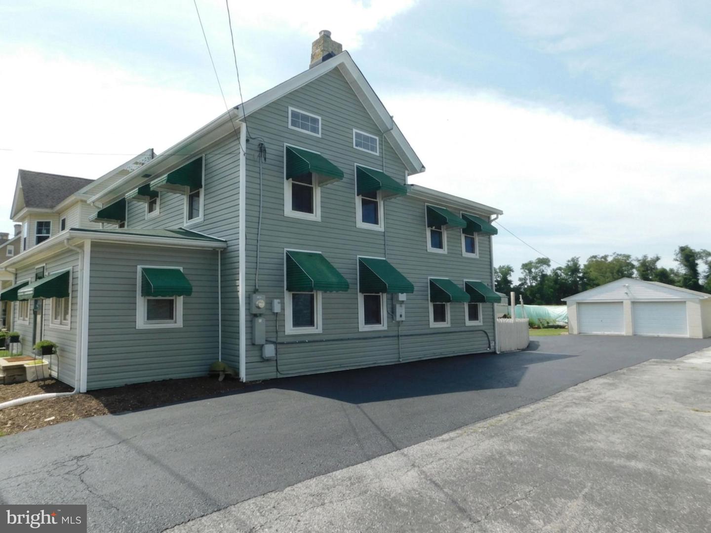 listing image