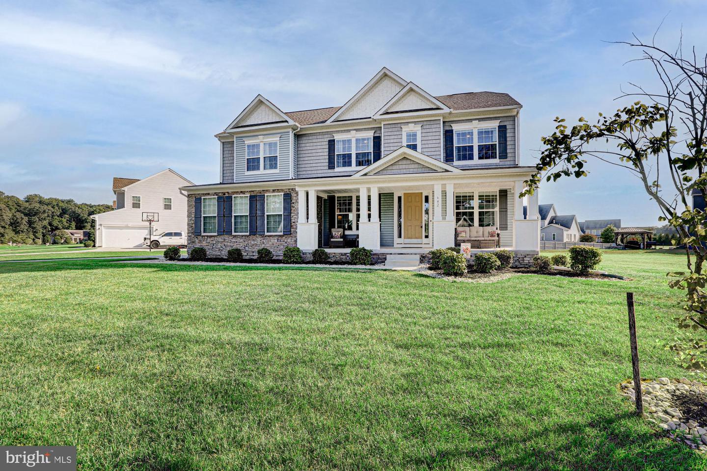 listing image