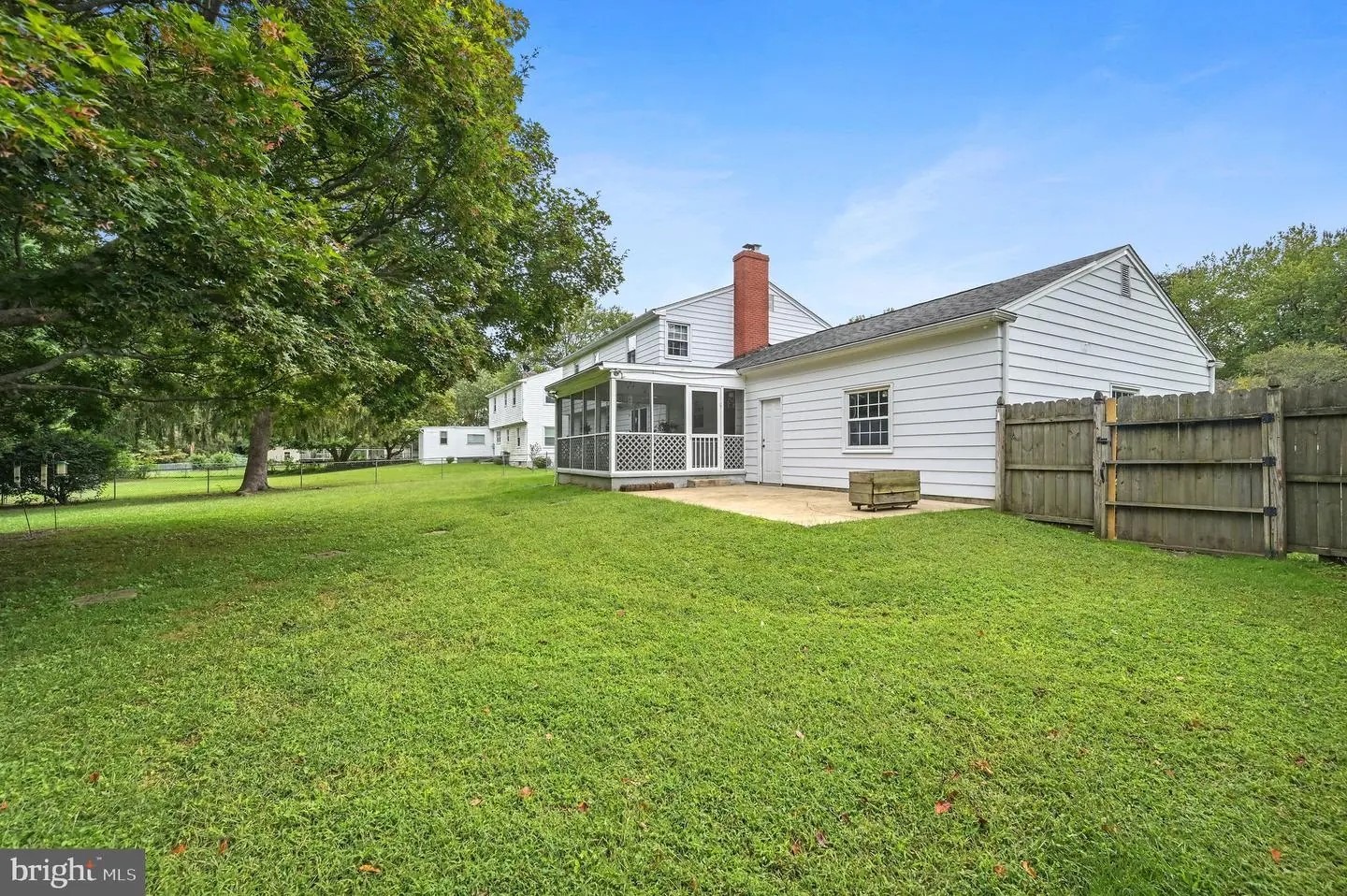 listing image
