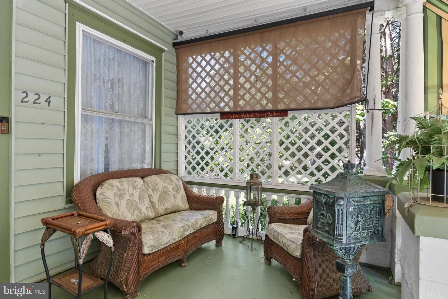 listing image