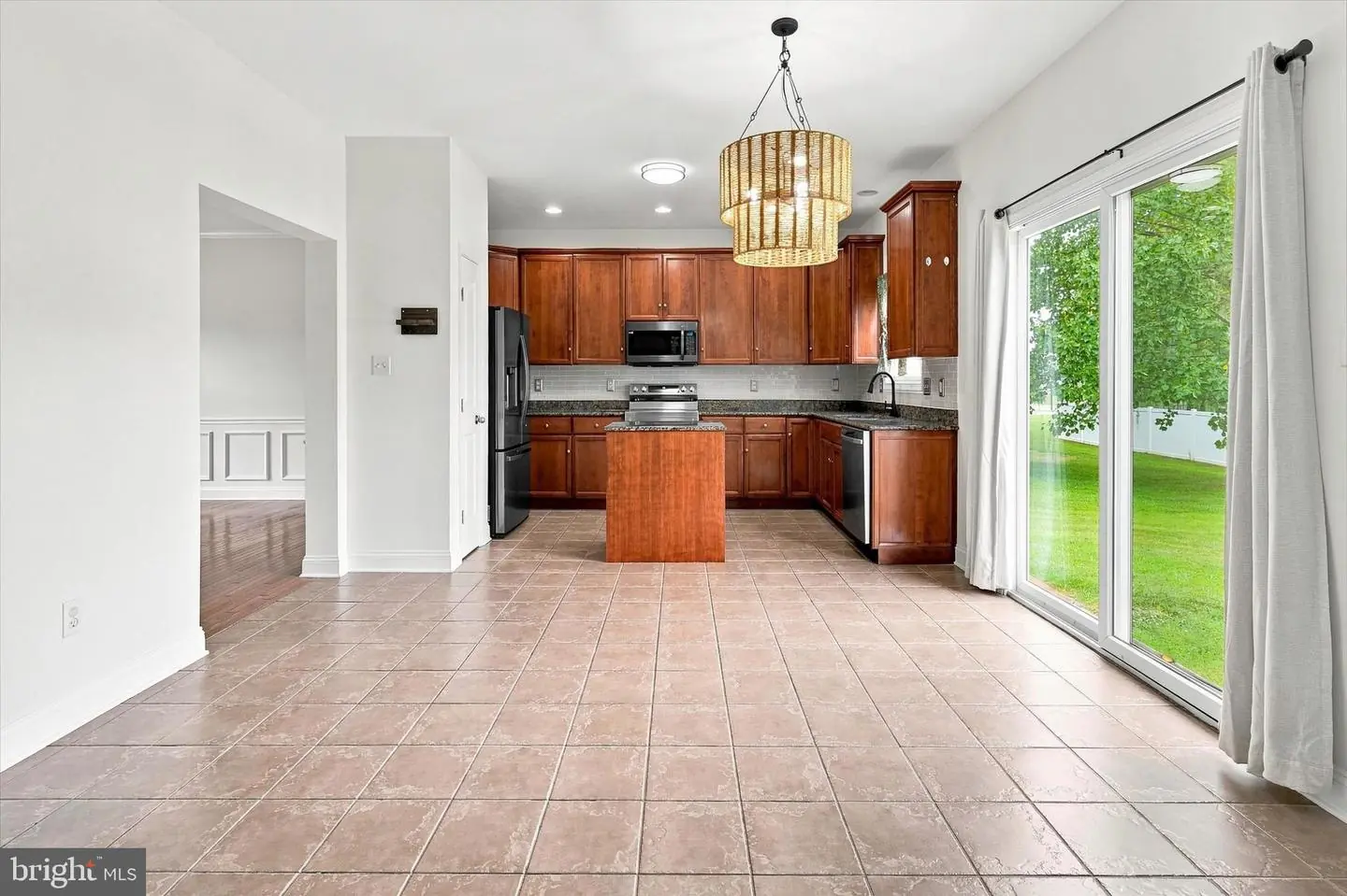 listing image