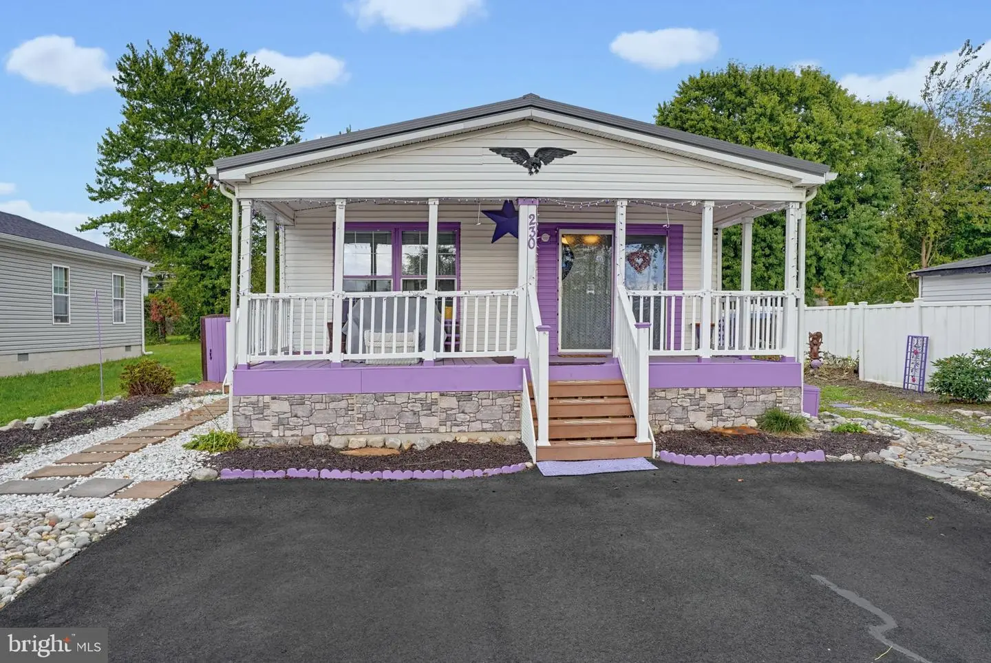 listing image