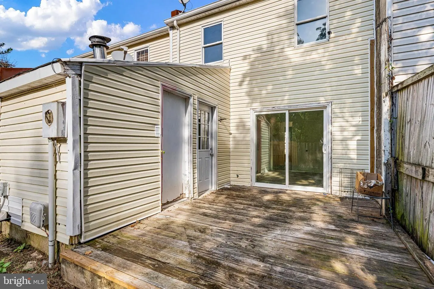 listing image