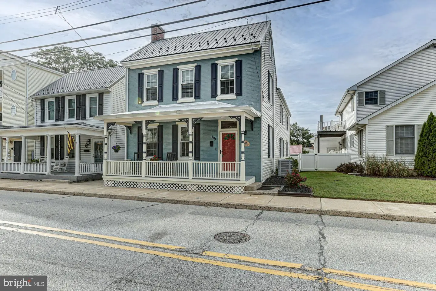 listing image