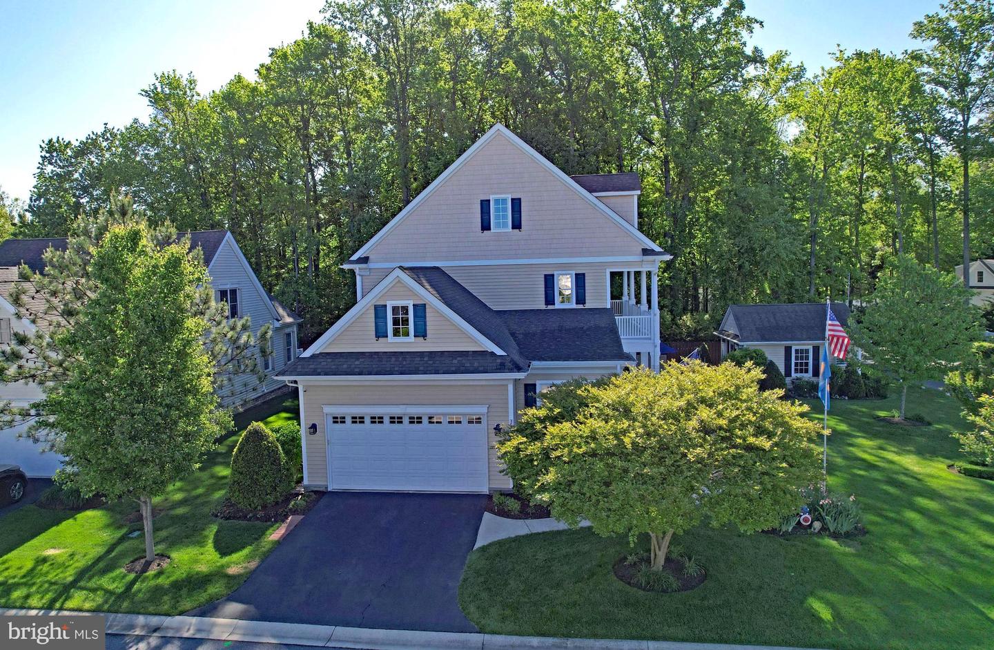 listing image