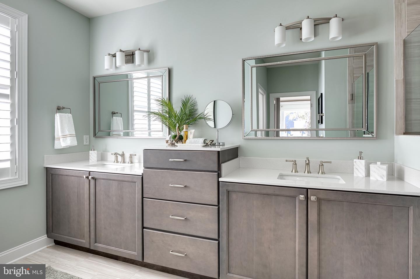 DESU2051186-802716892758-2025-10-09-16-18-22 19848 Lightship Cove Dr | Milton, DE Real Estate For Sale | MLS# Desu2051186 - Jack Lingo REALTOR DESU2051186-802716892758-2025-10-09-16-18-22 19848 Lightship Cove Dr | Milton, DE Real Estate For Sale | MLS# Desu2051186 - Jack Lingo REALTOR