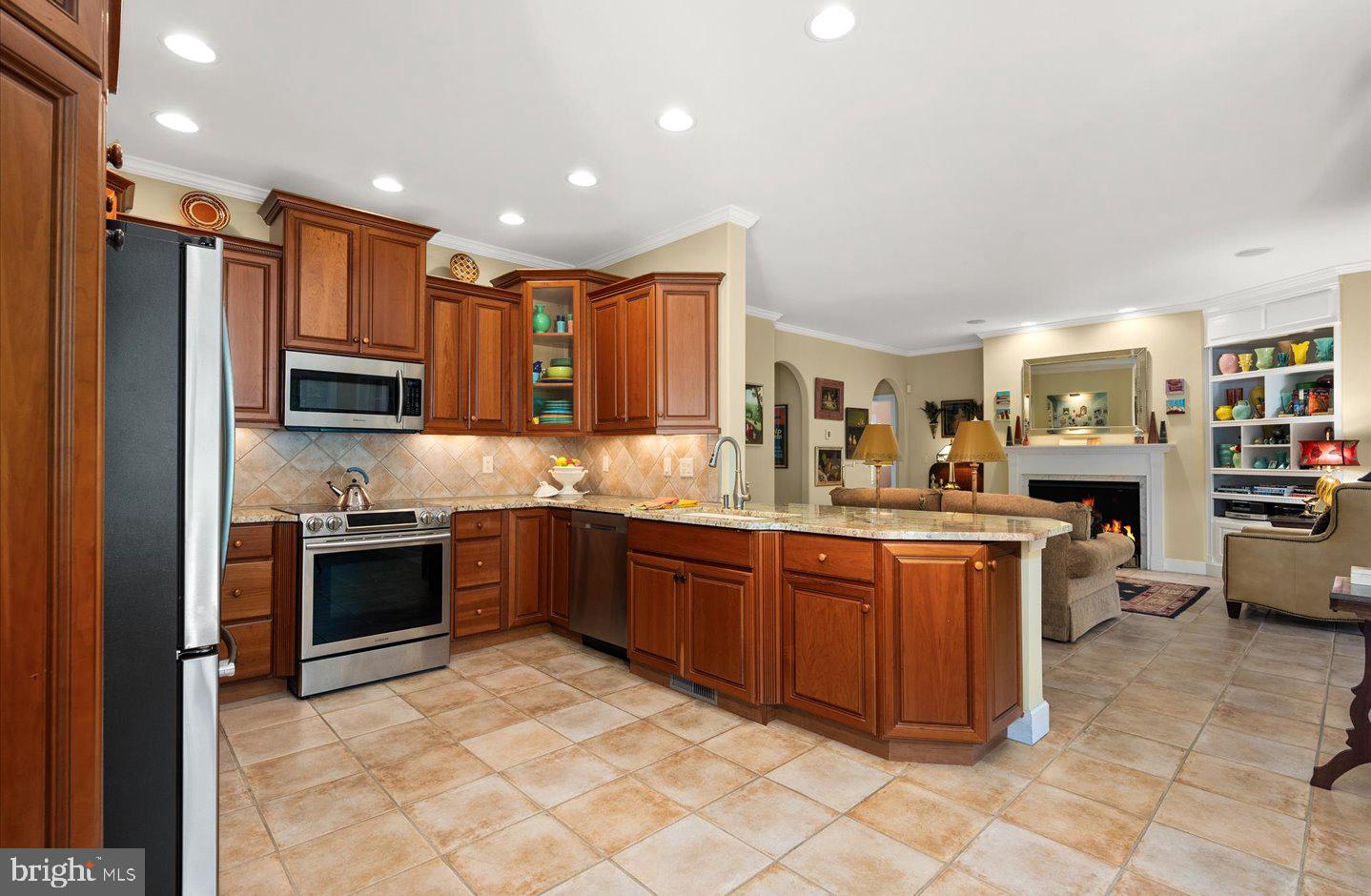 listing image