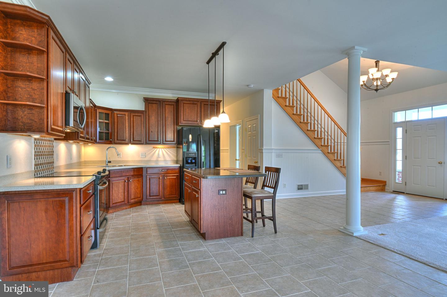 listing image