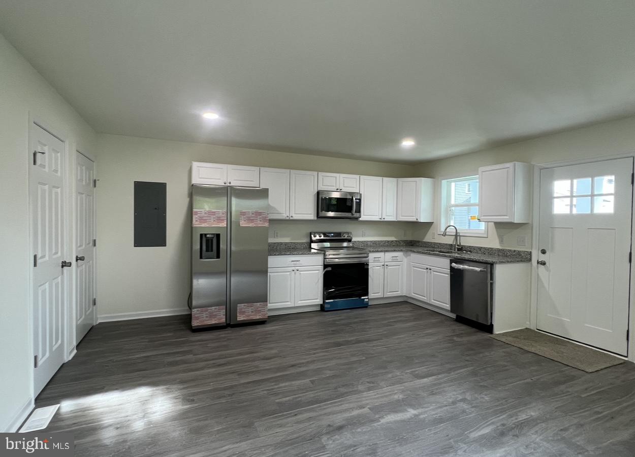 DESU2060750-803010666458-2025-04-26-16-00-52 1115 W 6th St | Laurel, DE Real Estate For Sale | MLS# Desu2060750  - Jack Lingo REALTOR