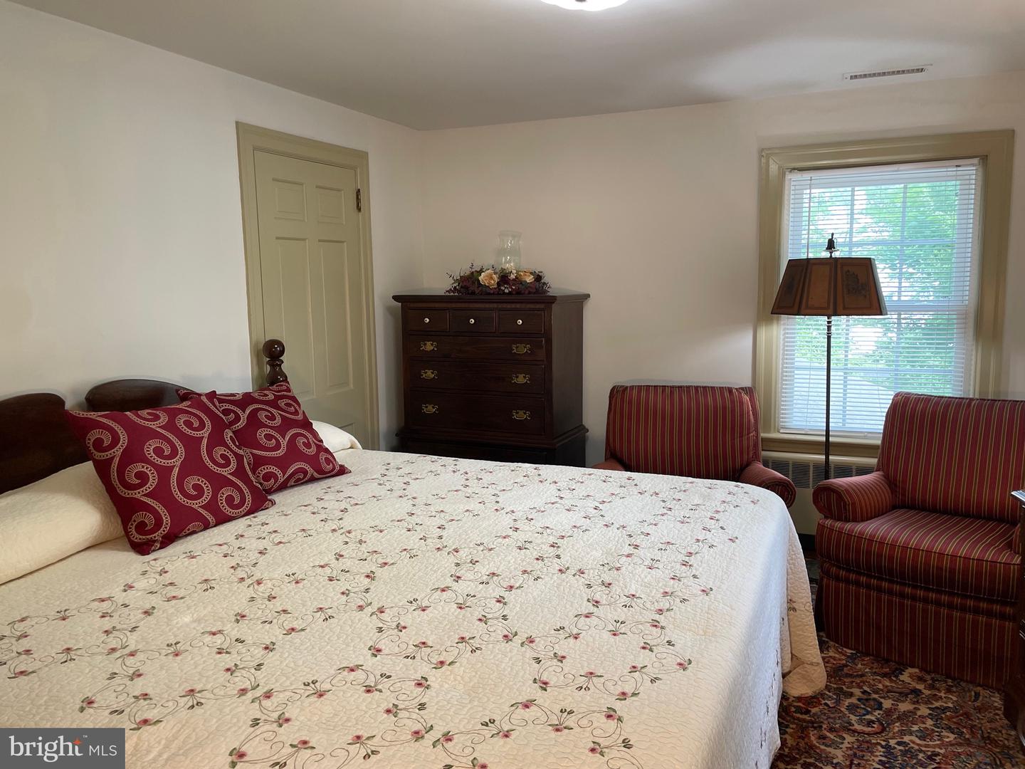 DESU2061652-803050582274-2025-03-04-15-18-25 15 W Clarke Ave | Milford, DE Real Estate For Sale | MLS# Desu2061652  - Jack Lingo REALTOR