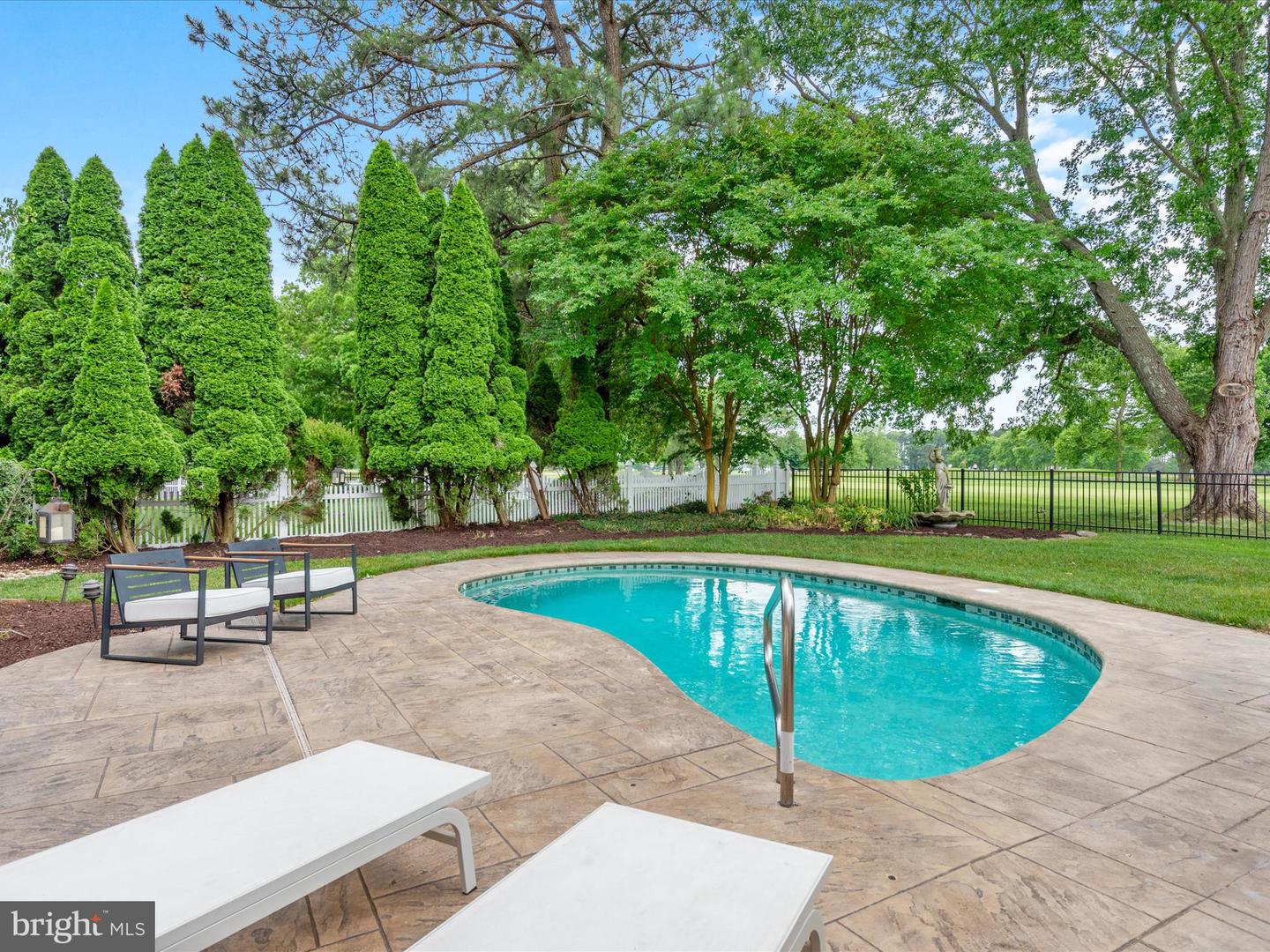 DESU2064302-803137496884-2025-03-21-10-08-30 124 E Side Dr | Rehoboth Beach, DE Real Estate For Sale | MLS# Desu2064302  - Jack Lingo REALTOR
