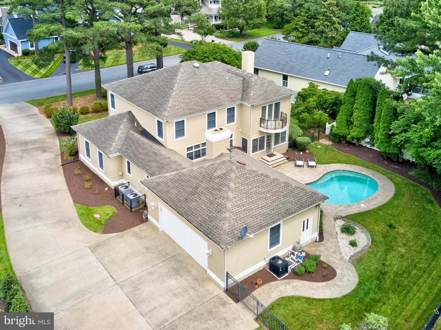 DESU2064302-803137497088-2025-03-21-10-08-28 124 E Side Dr | Rehoboth Beach, DE Real Estate For Sale | MLS# Desu2064302  - Jack Lingo REALTOR