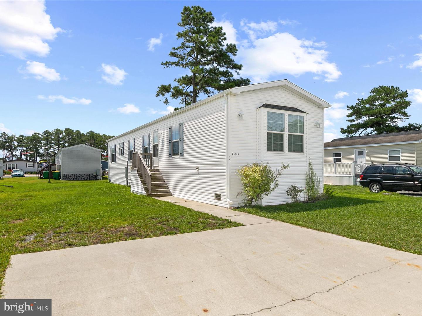 35544 JOANN #55890, MILLSBORO, DE - Jack Lingo Realtor