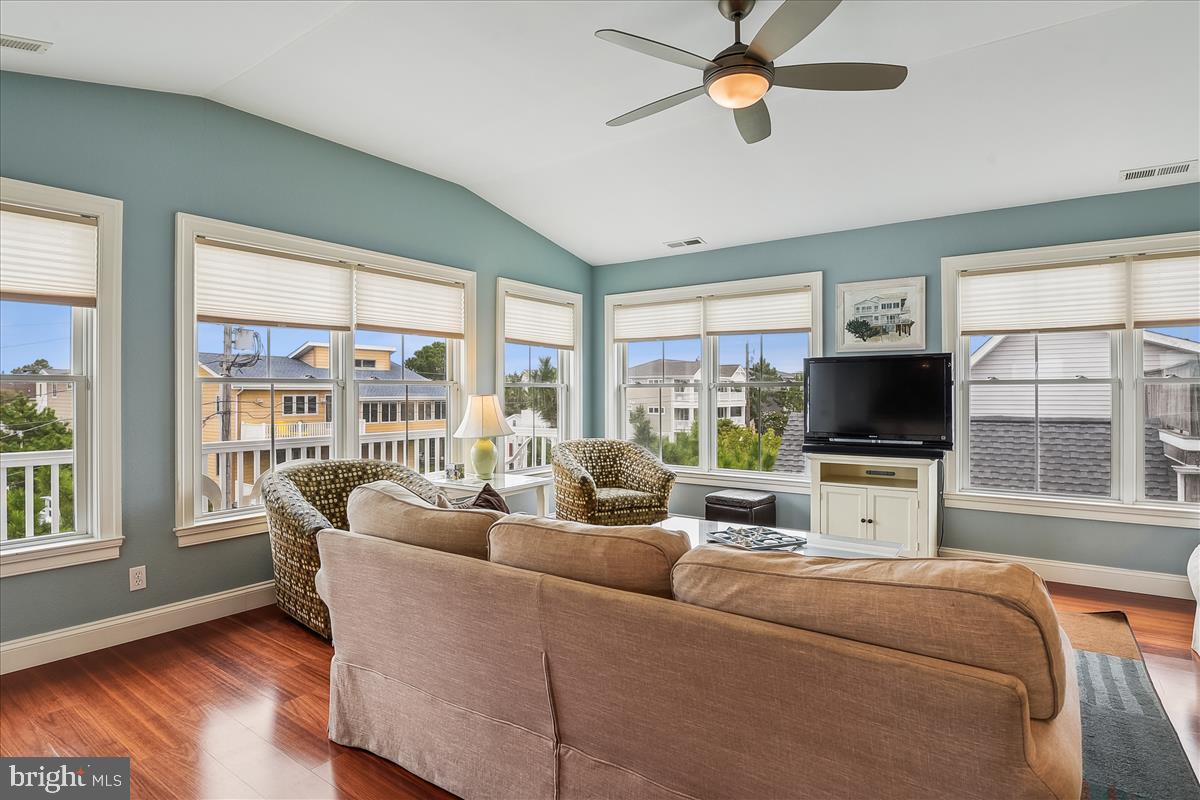 DESU2066888-803327711262-2025-06-13-15-31-59 10 S 4th St | South Bethany, DE Real Estate For Sale | MLS# Desu2066888  - Jack Lingo REALTOR