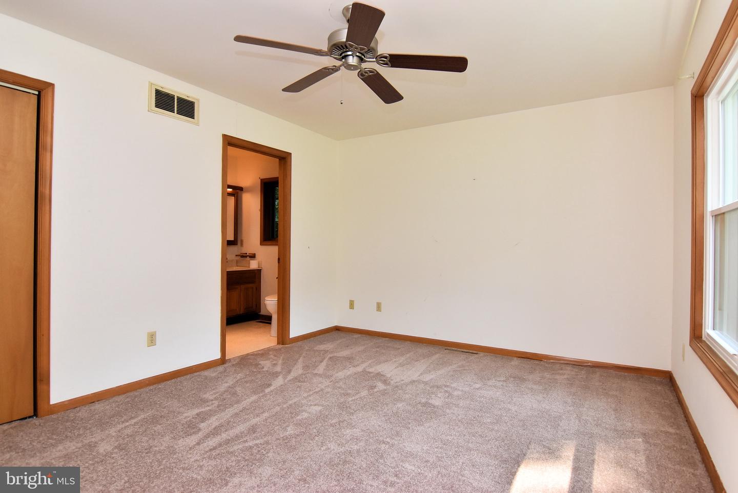 DESU2068328-803297886460-2024-10-10-10-25-54 26 Falcon Crest Dr | Harbeson, DE Real Estate For Sale | MLS# Desu2068328  - Jack Lingo REALTOR