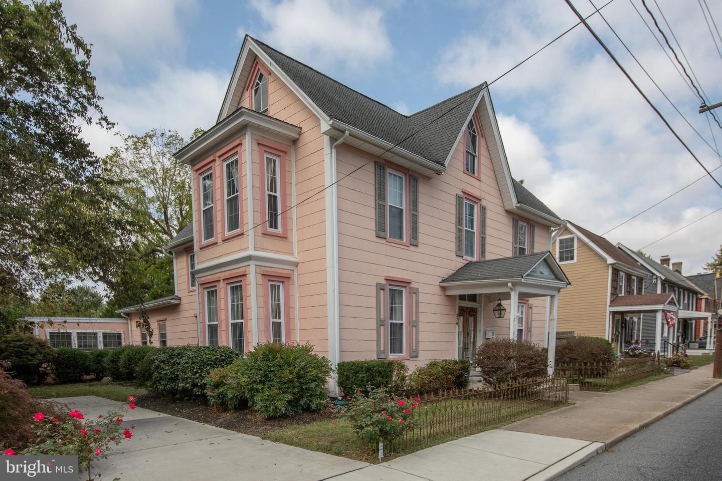 listing image