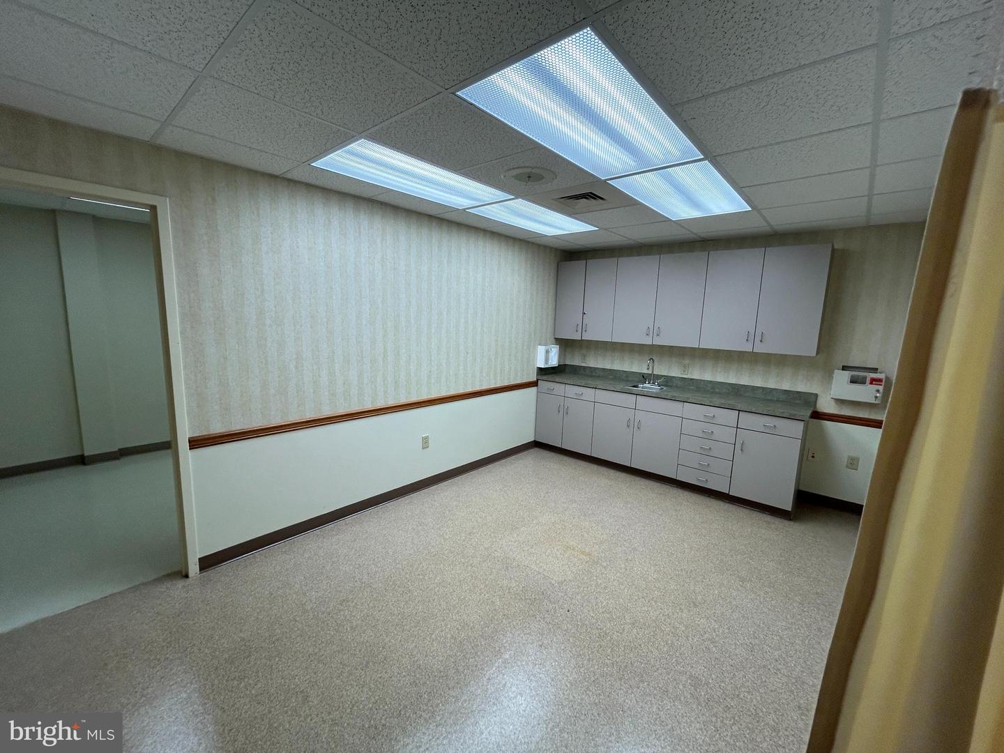 DESU2072508-803422638138-2025-09-30-18-36-18 543 N Shipley St #a/b | Seaford, DE Real Estate For Sale | MLS# Desu2072508 - Jack Lingo REALTOR DESU2072508-803422638138-2025-09-30-18-36-18 543 N Shipley St #a/b | Seaford, DE Real Estate For Sale | MLS# Desu2072508 - Jack Lingo REALTOR