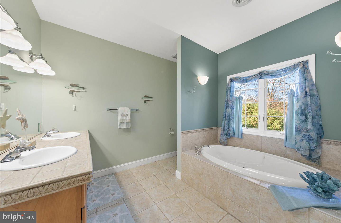 DESU2074932-803504435026-2025-05-08-15-25-20 3 Thompson Ct | Rehoboth Beach, DE Real Estate For Sale | MLS# Desu2074932  - Jack Lingo REALTOR