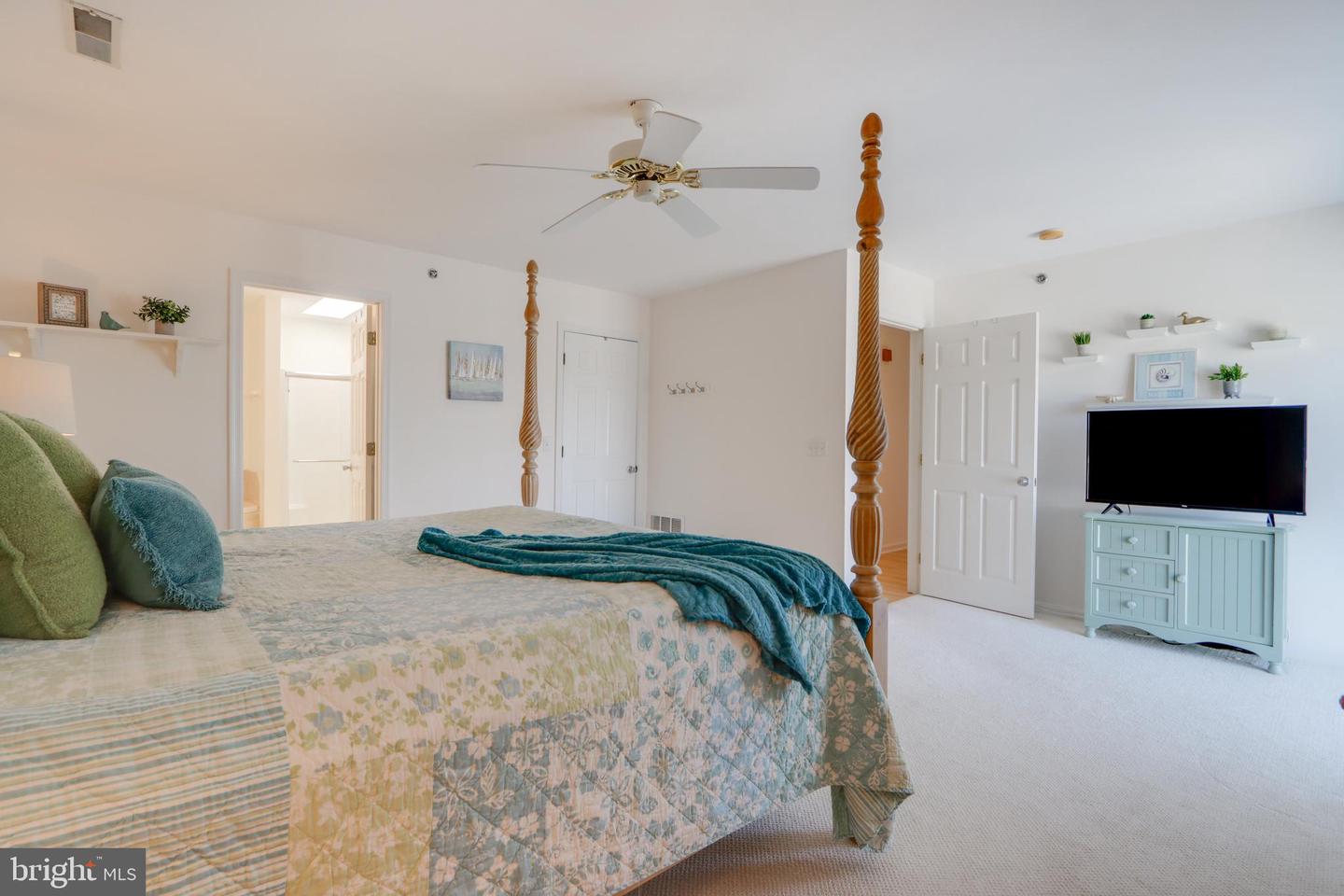 DESU2076366-803542630486-2025-04-25-09-55-57 24 Brooklyn Ave #e | Rehoboth Beach, DE Real Estate For Sale | MLS# Desu2076366  - Jack Lingo REALTOR