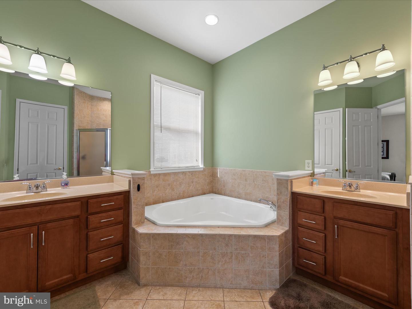 DESU2076930-803667505496-2025-04-11-15-31-49 36487 Wild Rose Cir | Selbyville, DE Real Estate For Sale | MLS# Desu2076930  - Jack Lingo REALTOR