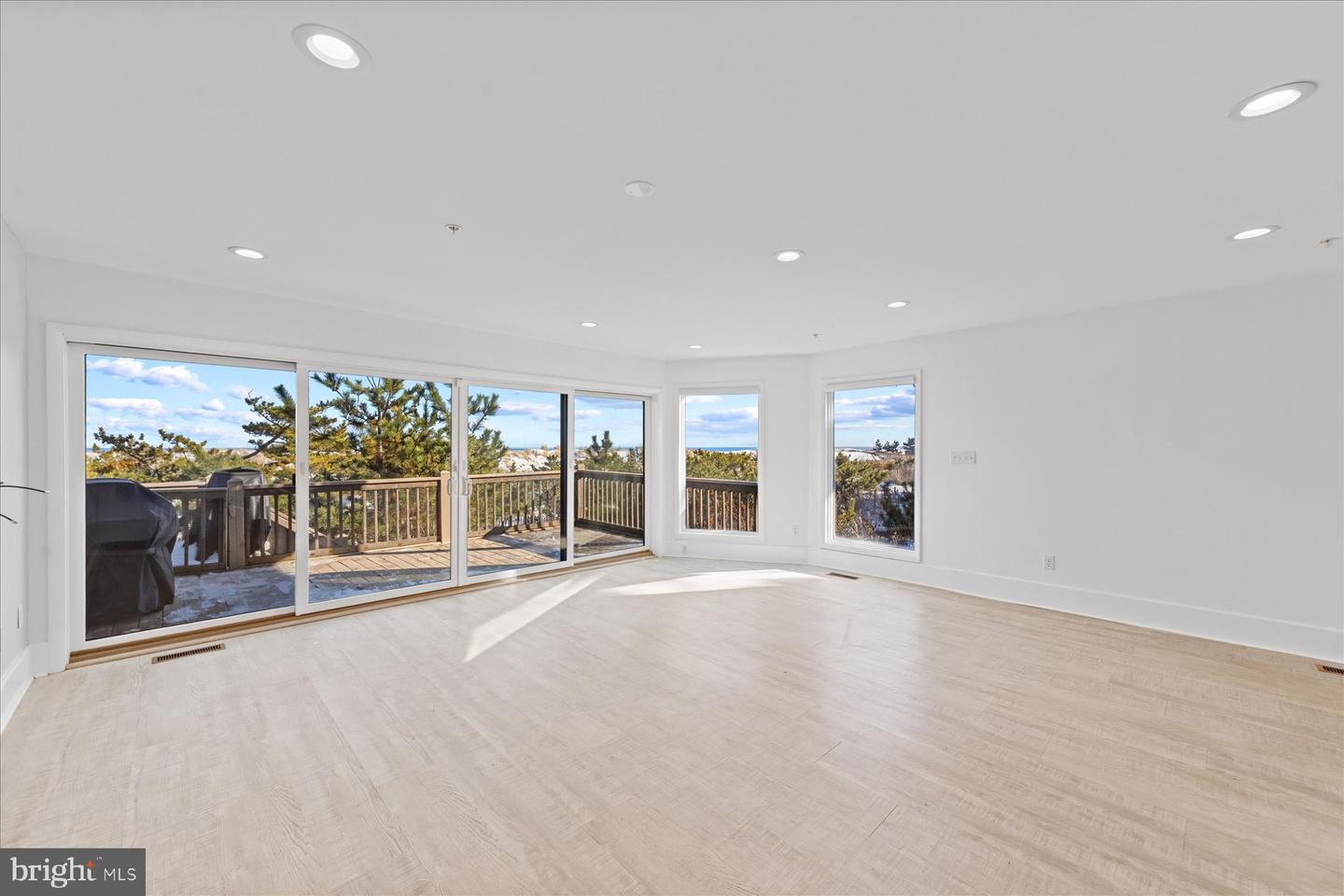 DESU2077036-803571211436-2025-06-11-09-50-15 40101 E Oceanside Dr #29 | Fenwick Island, DE Real Estate For Sale | MLS# Desu2077036  - Jack Lingo REALTOR