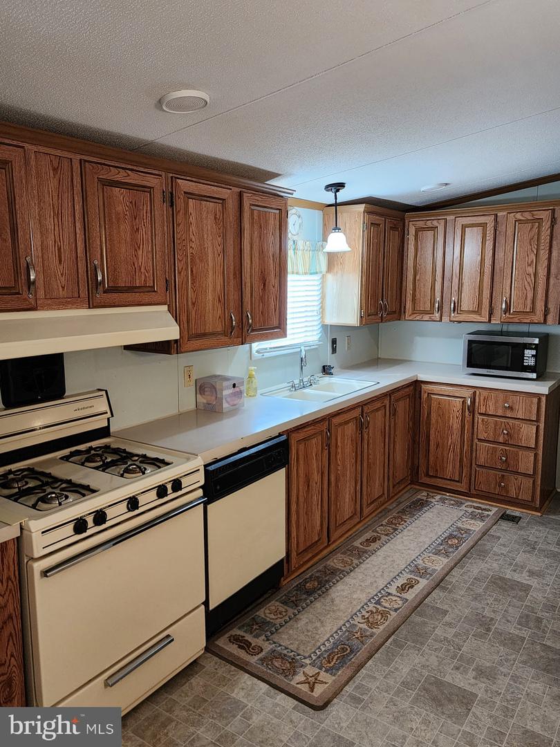 DESU2078106-803613355688-2025-06-25-08-00-37 20054 Delaware Ave #38297 | Rehoboth Beach, DE Real Estate For Sale | MLS# Desu2078106  - Jack Lingo REALTOR